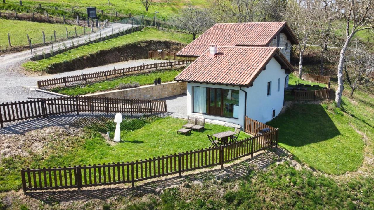 Finca La Caseria Apartamentos Onís Εξωτερικό φωτογραφία